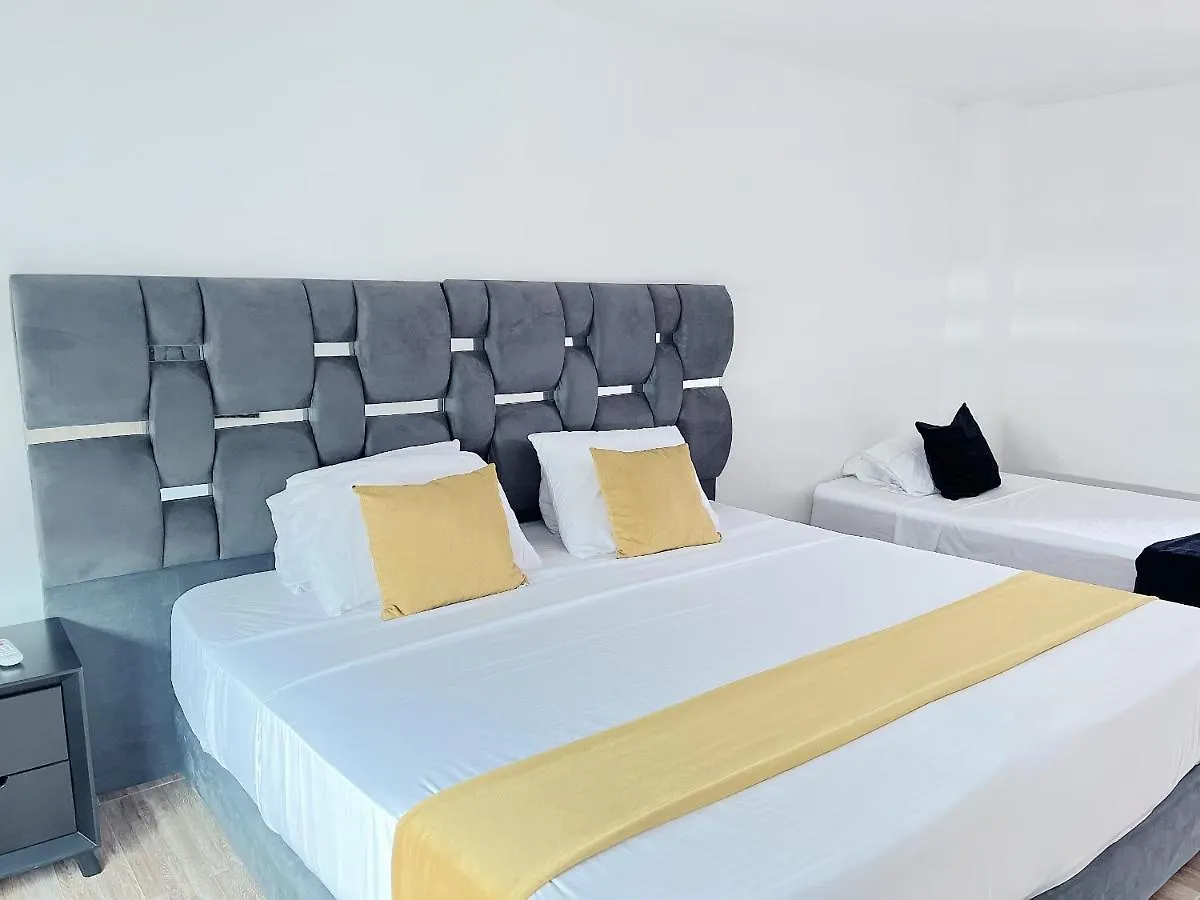 Gs Granada Suites Cali Lejlighedshotel